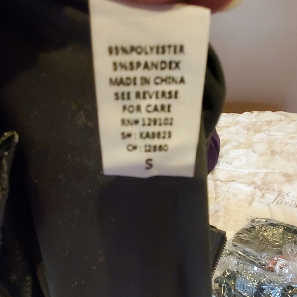 NWOT Olive crushed velvet jogger set - Picture 8 of 8